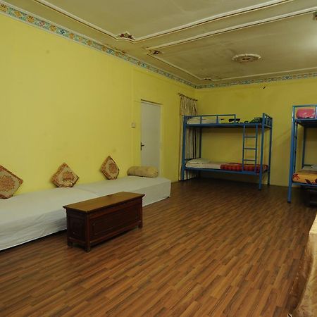 Hotel Himalaya Yoga Kathmandu Bagian luar foto