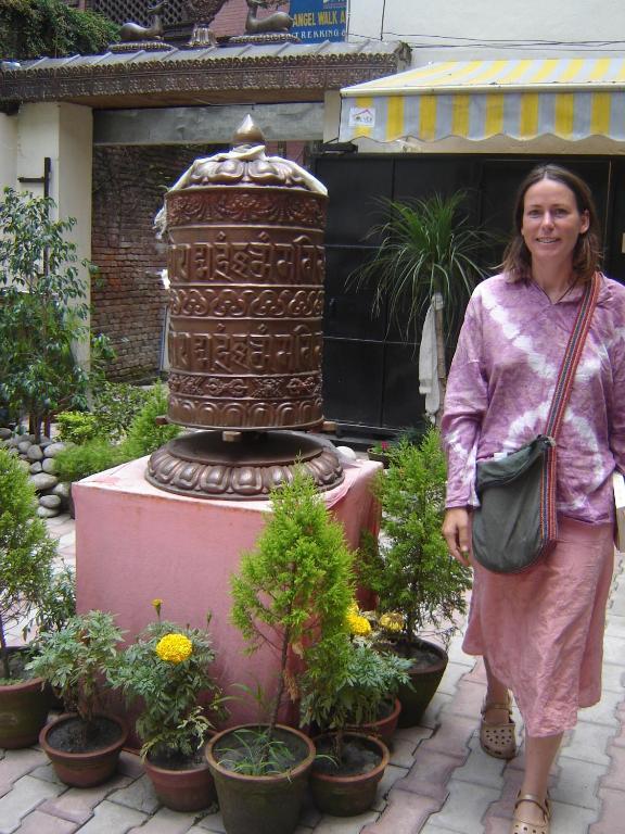 Hotel Himalaya Yoga Kathmandu Bagian luar foto
