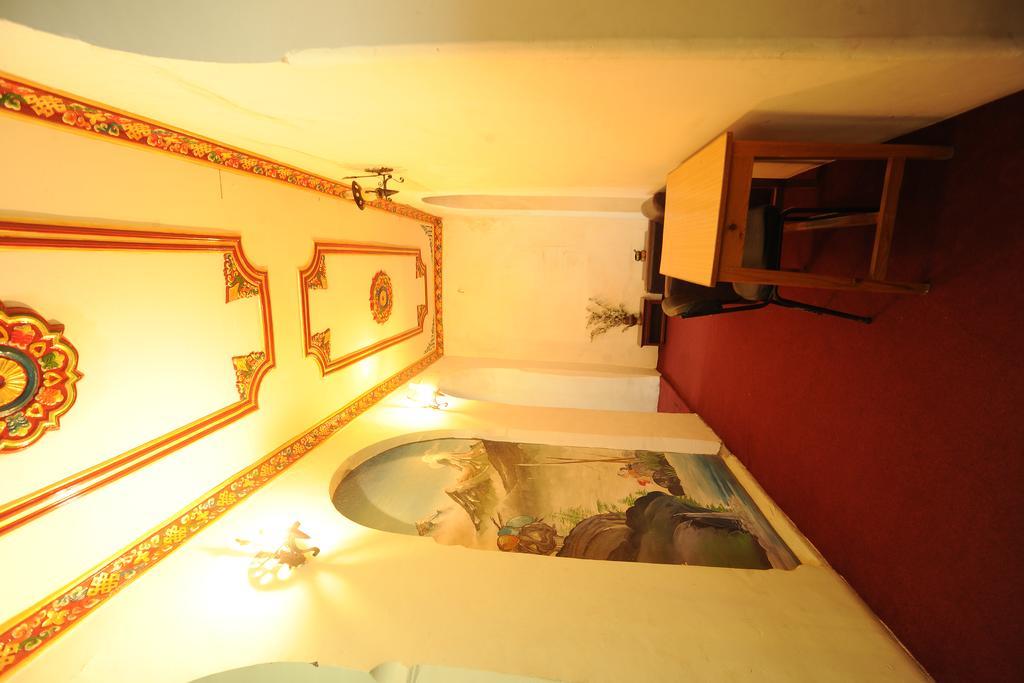 Hotel Himalaya Yoga Kathmandu Bagian luar foto
