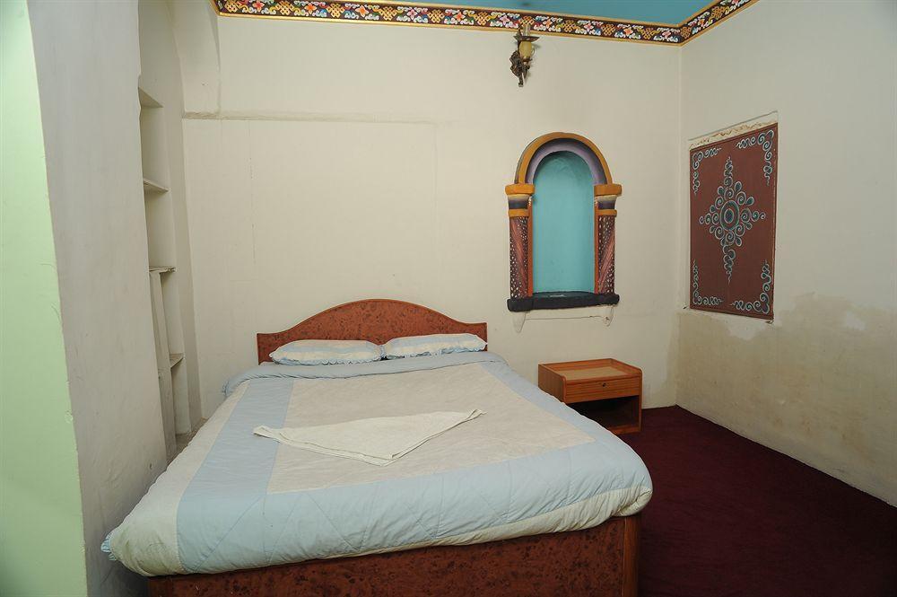 Hotel Himalaya Yoga Kathmandu Bagian luar foto