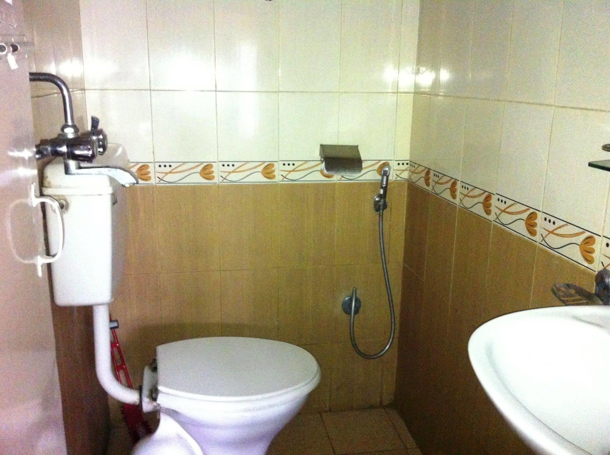 Hotel Himalaya Yoga Kathmandu Bagian luar foto