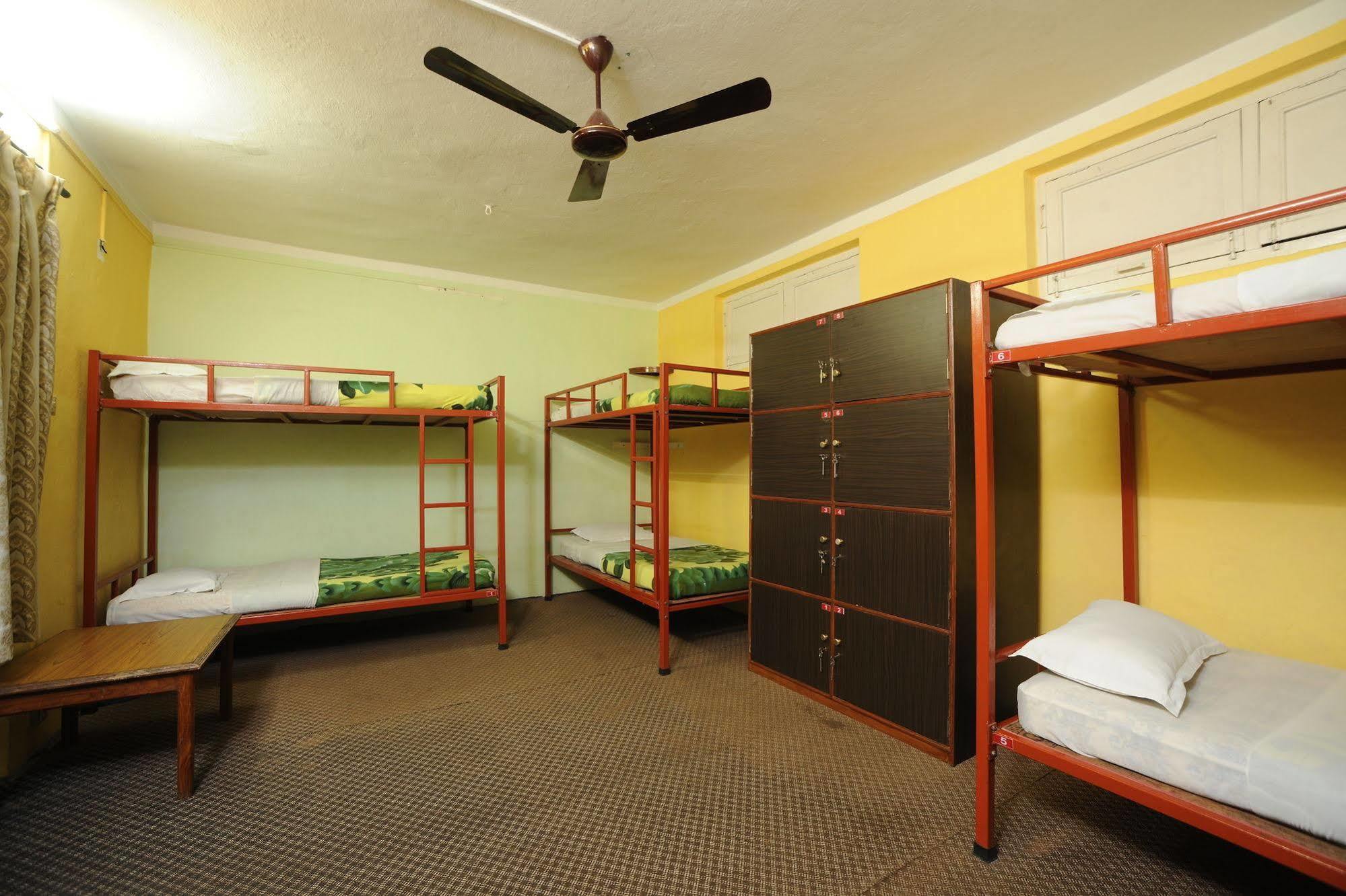 Hotel Himalaya Yoga Kathmandu Bagian luar foto