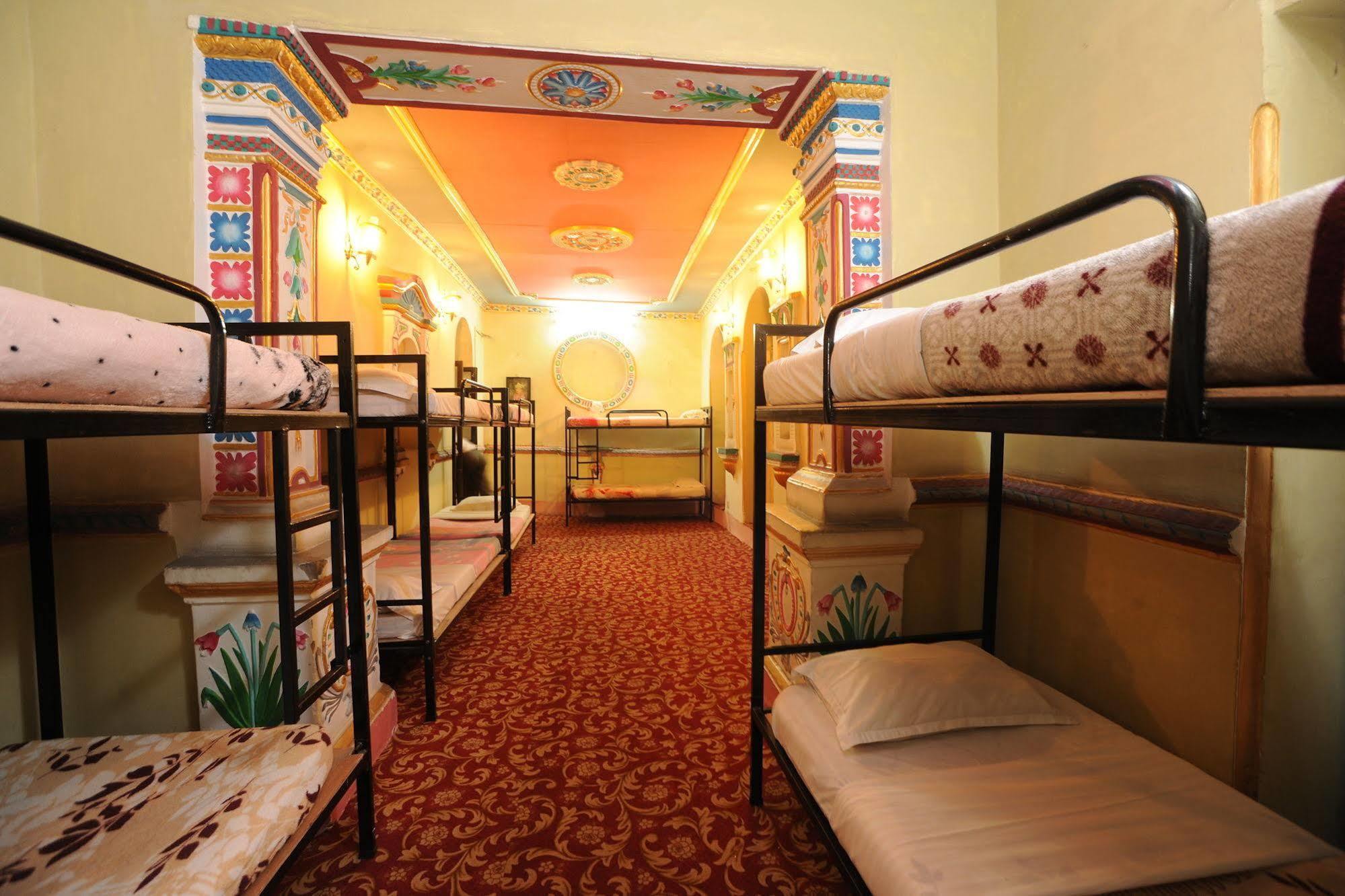 Hotel Himalaya Yoga Kathmandu Bagian luar foto