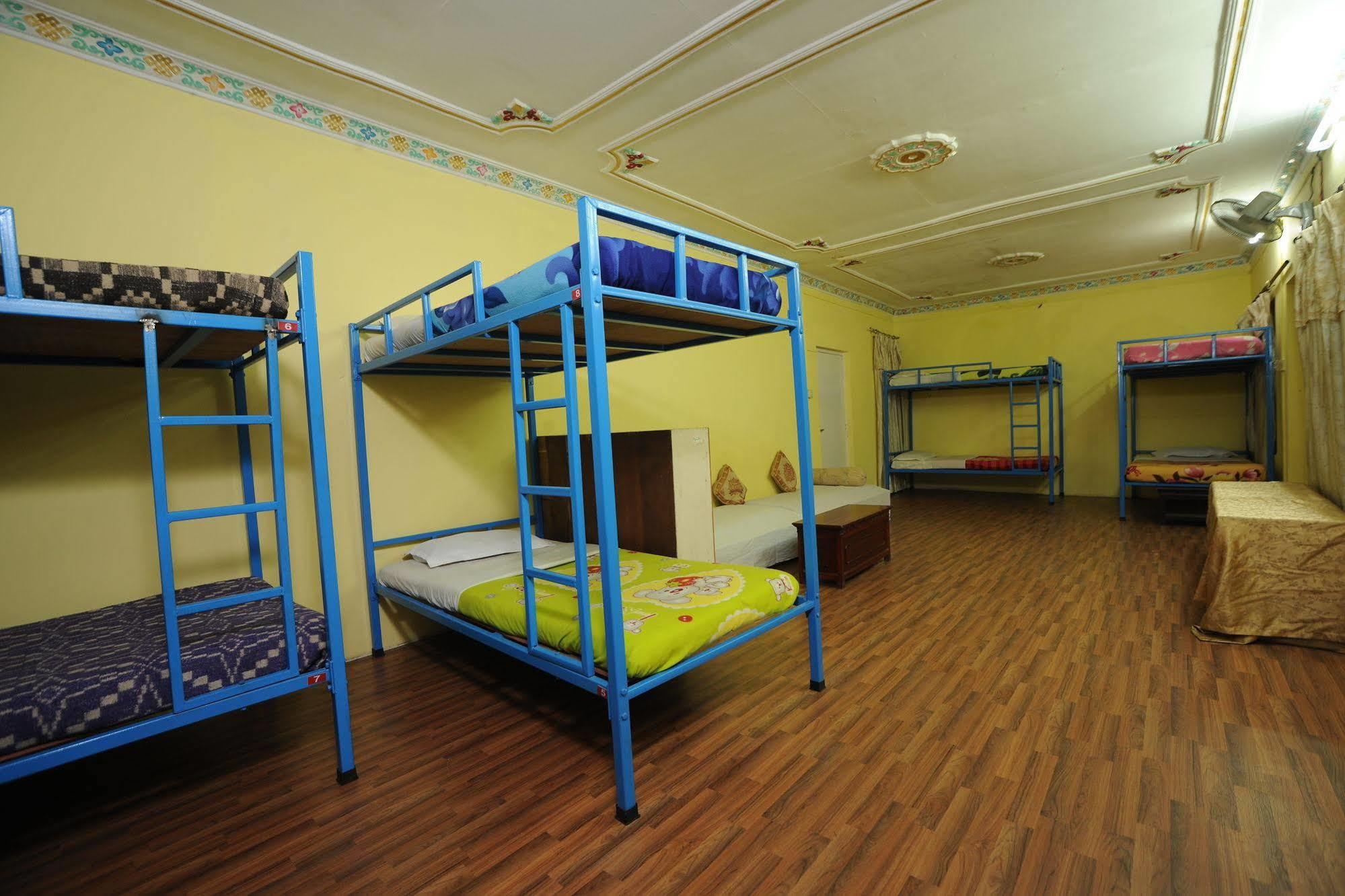 Hotel Himalaya Yoga Kathmandu Bagian luar foto