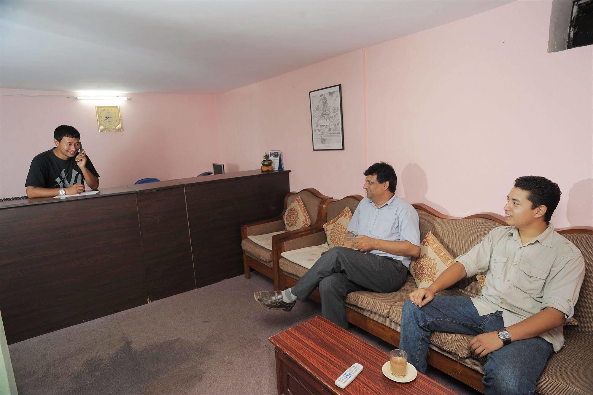 Hotel Himalaya Yoga Kathmandu Bagian luar foto